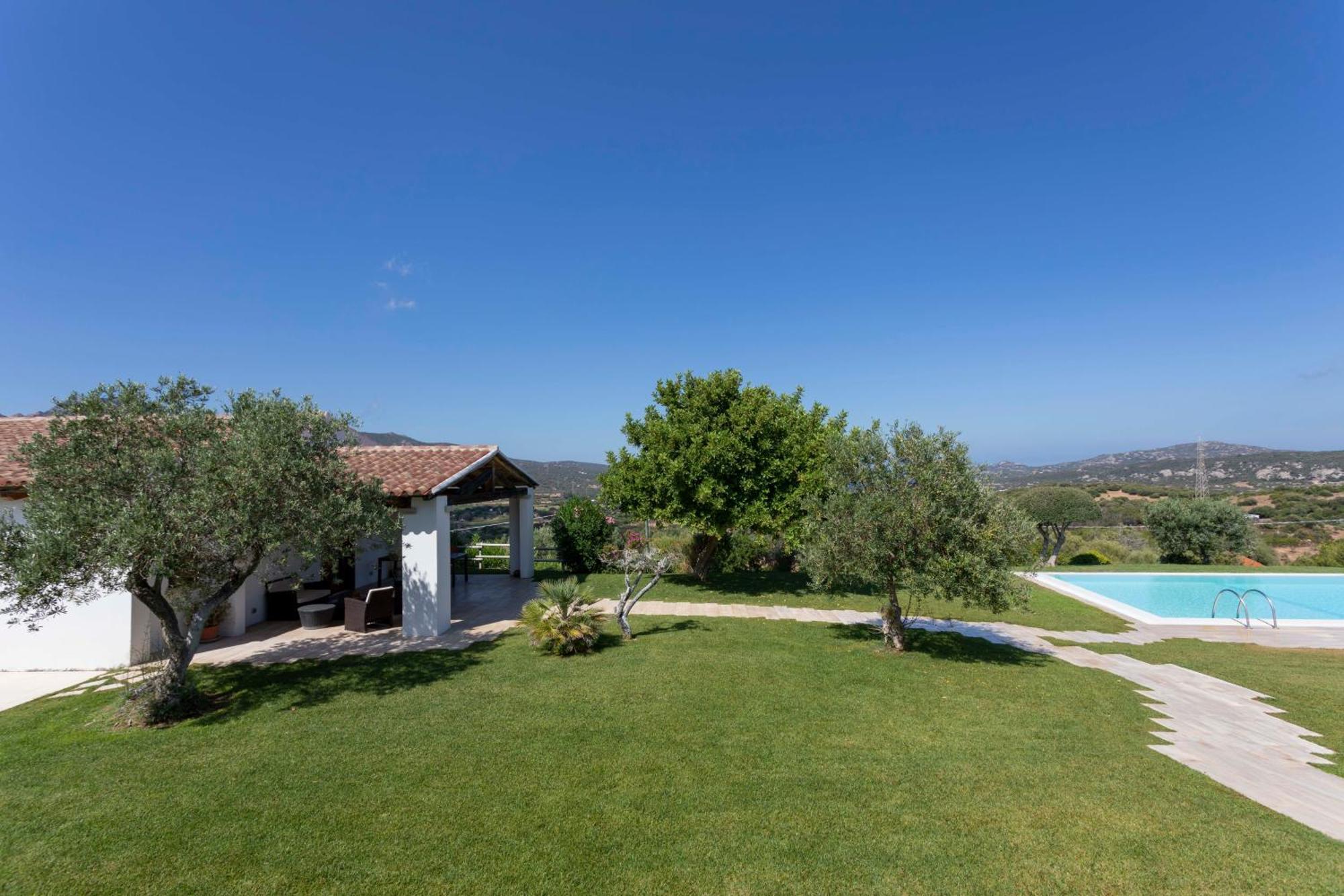Villa Alba Esclusiva Villa Con Piscina A Sfioro E Vista Mozzafiato Sul Mare Куняна Екстериор снимка