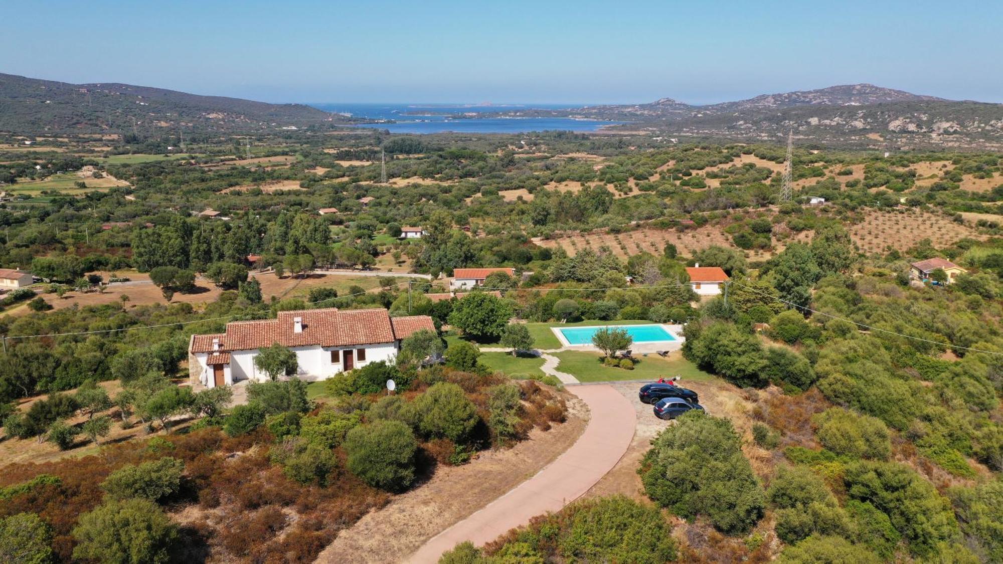 Villa Alba Esclusiva Villa Con Piscina A Sfioro E Vista Mozzafiato Sul Mare Куняна Екстериор снимка