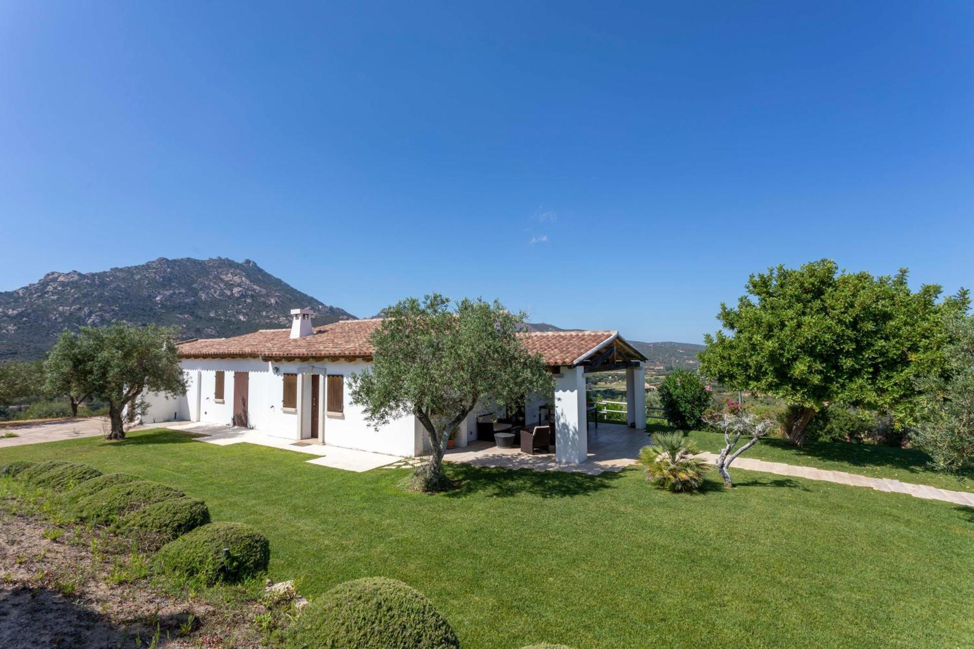 Villa Alba Esclusiva Villa Con Piscina A Sfioro E Vista Mozzafiato Sul Mare Куняна Екстериор снимка
