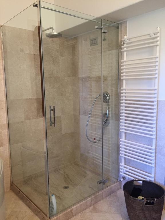 Villa Alba Esclusiva Villa Con Piscina A Sfioro E Vista Mozzafiato Sul Mare Куняна Екстериор снимка